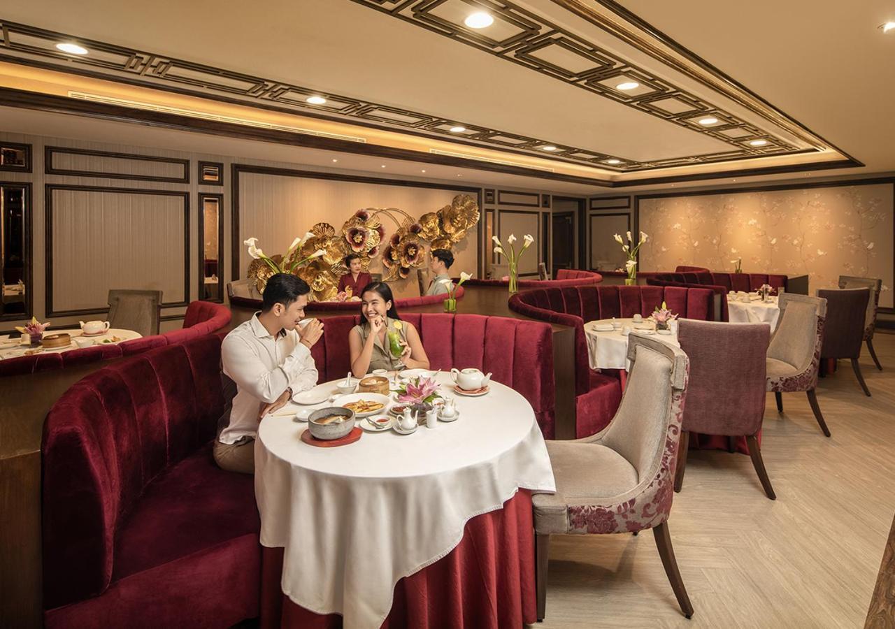Hotel Ayana Midplaza