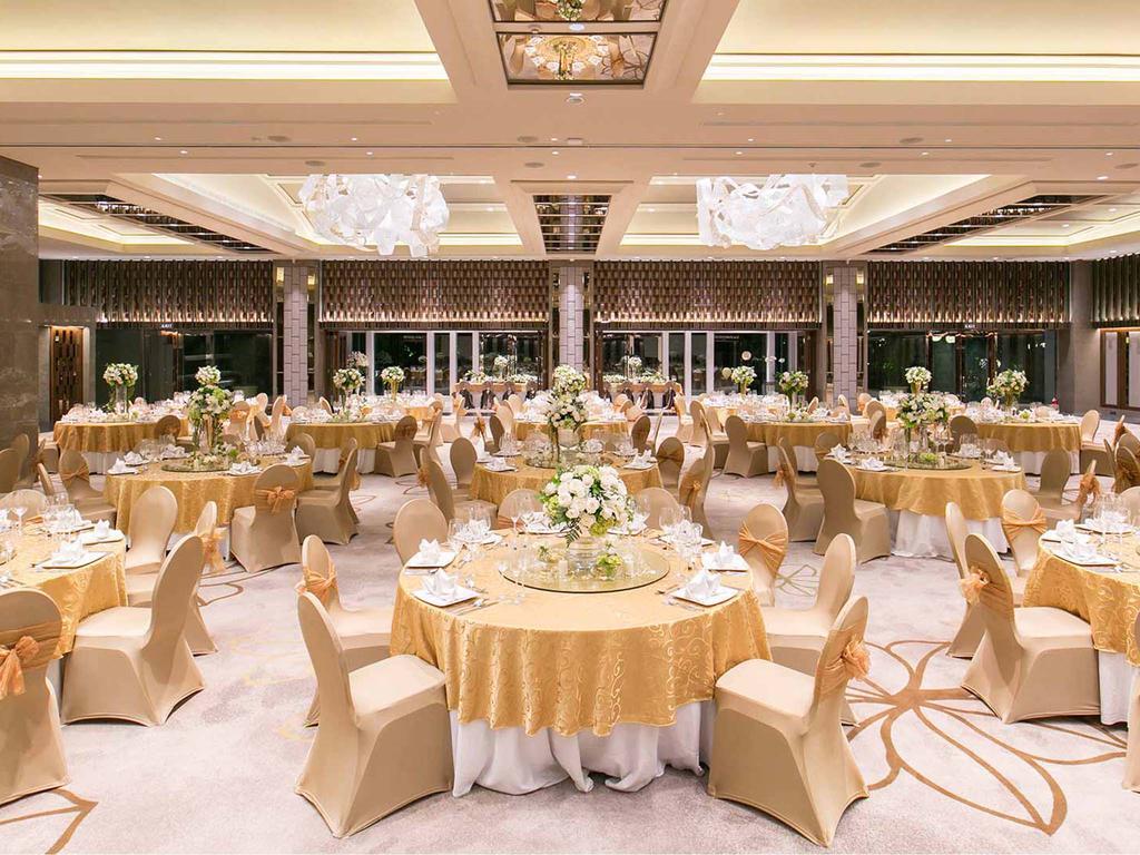 Hotel Ayana Midplaza Jakarta